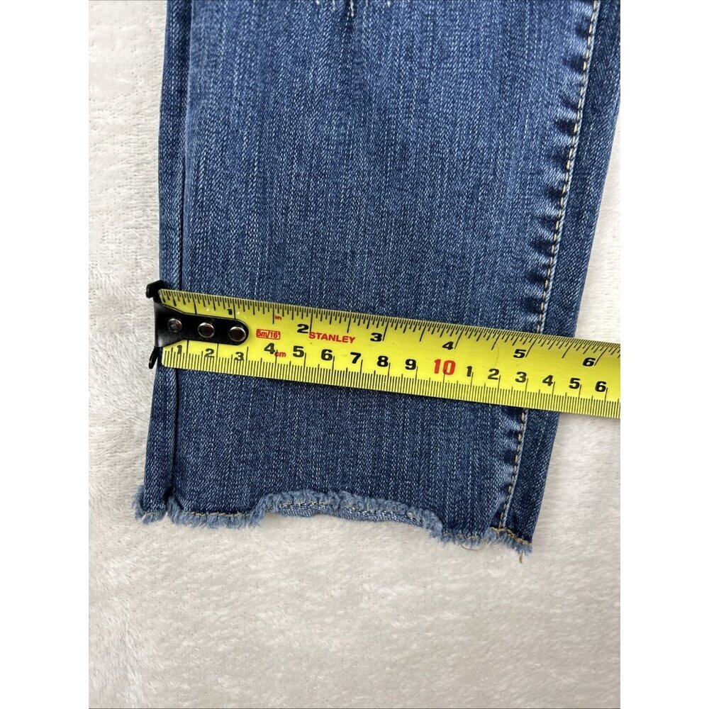 Torrid Womens Boyfriend Med Wash Denim Distressed Jeans Sz 10 Blue - Picture 8 of 12